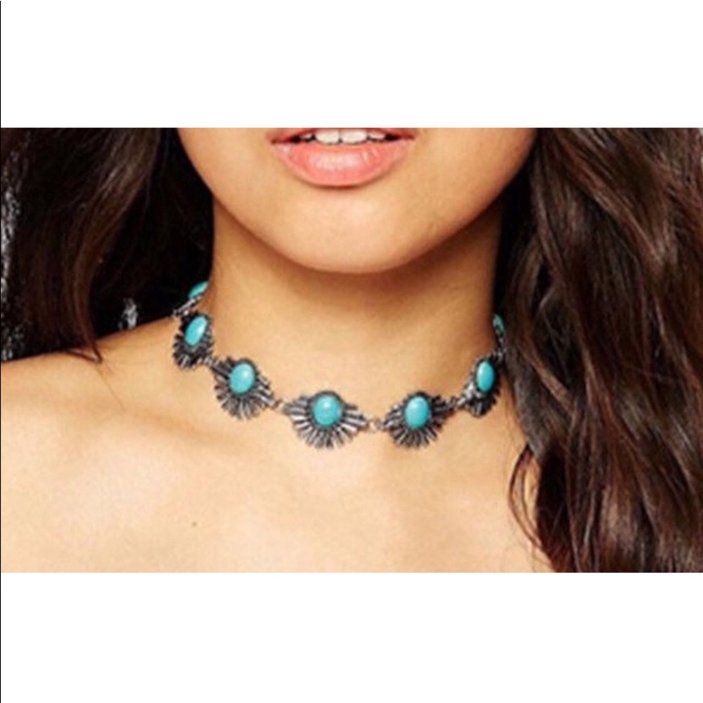 Collar Necklace. New